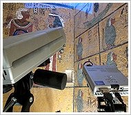 ©Factum Arte - 3D Scanner in Tutankhamun's tomb, Valley of the Kings, Luxor West Bank